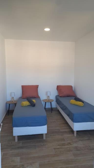Appartement Lumineux Et Central โพรพริอาโน ภายนอก รูปภาพ