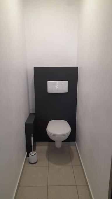 Appartement Lumineux Et Central โพรพริอาโน ภายนอก รูปภาพ