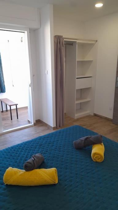 Appartement Lumineux Et Central โพรพริอาโน ภายนอก รูปภาพ