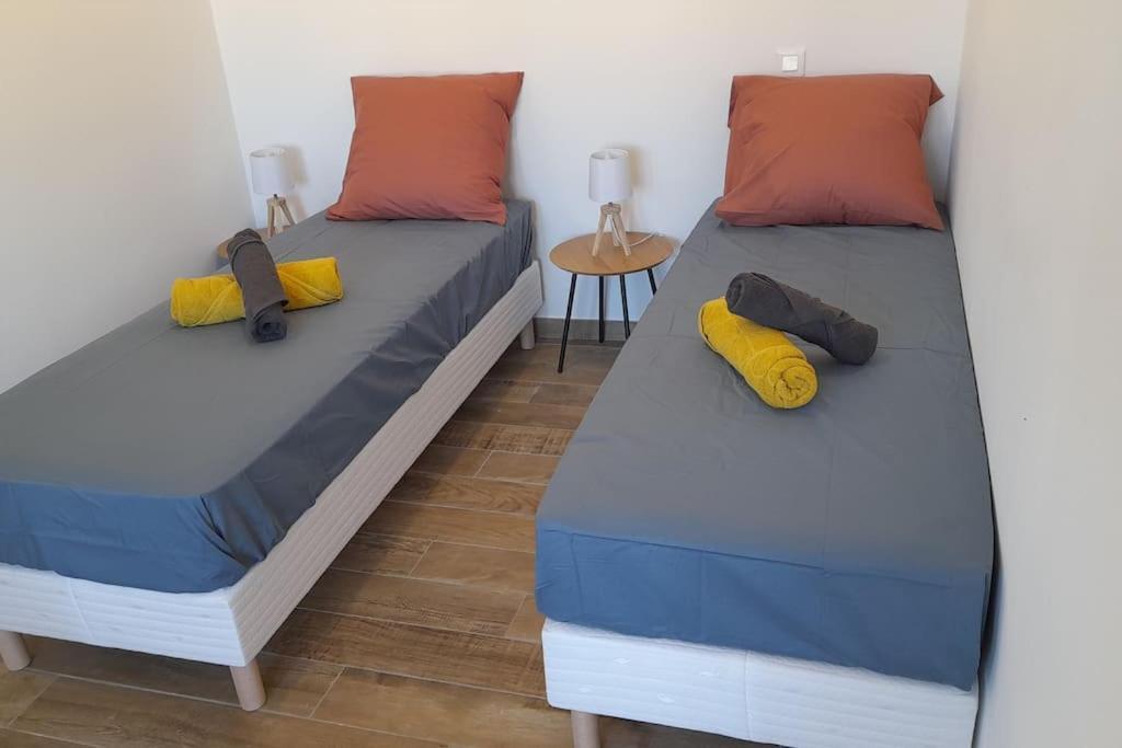 Appartement Lumineux Et Central โพรพริอาโน ภายนอก รูปภาพ